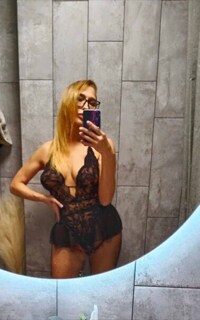 Шлюха Твоя Мия 41048